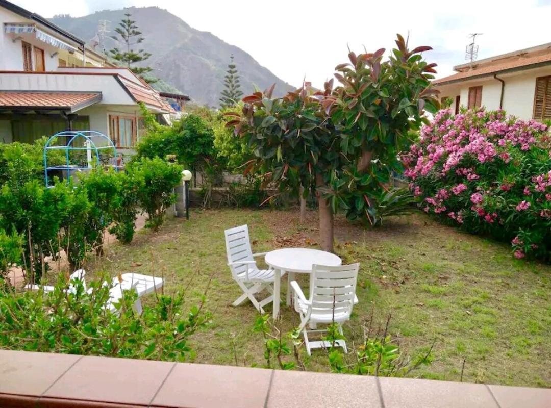 فيلا Casa Con Giardino E Terrazzo Vicino Al Mare بيراينو المظهر الخارجي الصورة